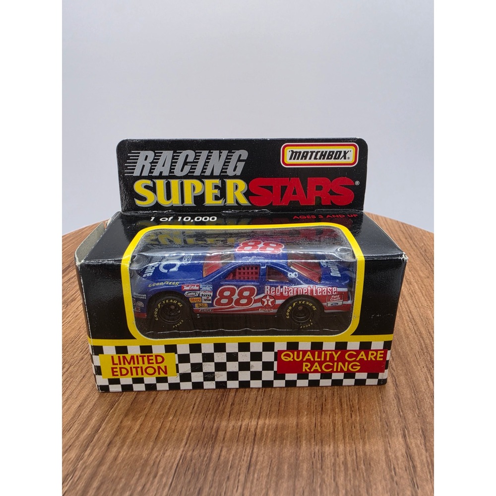 Matchbox Racing Superstars 1996 Ernie Irvan #88 Ford Thunderbird Limited Edition